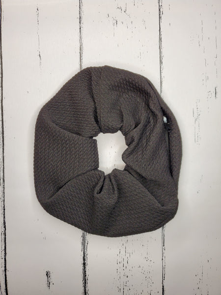 Scrunchie with zipper